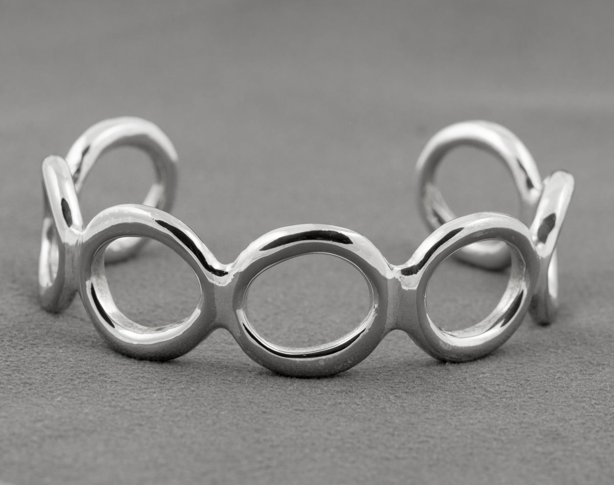 Vintage 925 Sterling Silver Heavy Loop Bangle Bracelet Hand Made 1980's (B2431)