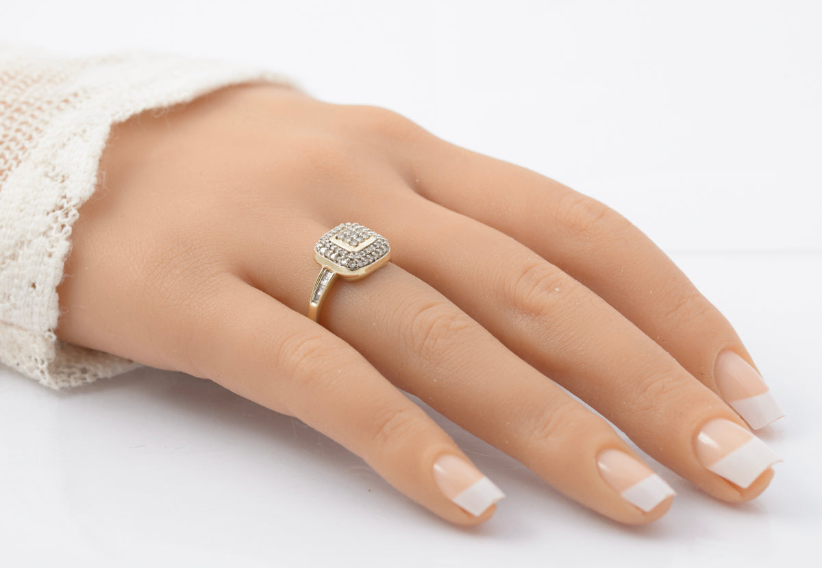 9ct Gold & Natural Diamond Ring Multi Cluster Setting Round & Baguette Gems (B2442)