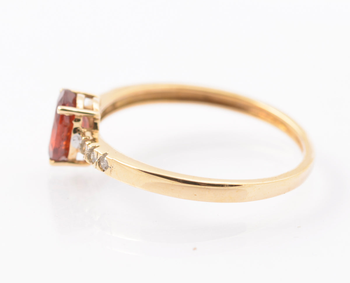 9ct Gold & Natural Spessartite Orange Garnet & Diamond Shoulders Ring Size S (B2443)