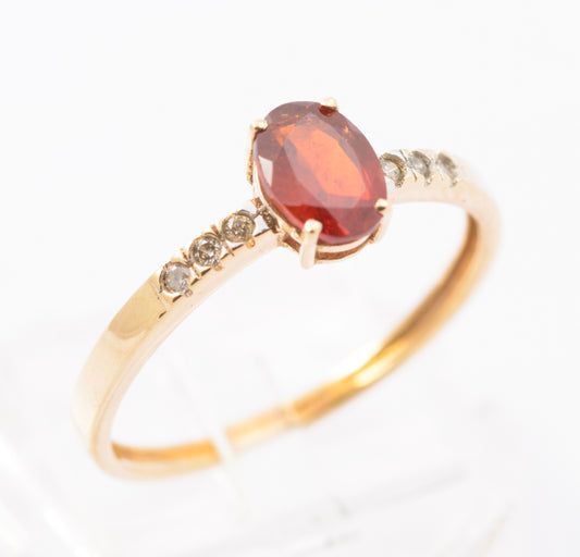 9ct Gold & Natural Spessartite Orange Garnet & Diamond Shoulders Ring Size S (B2443)