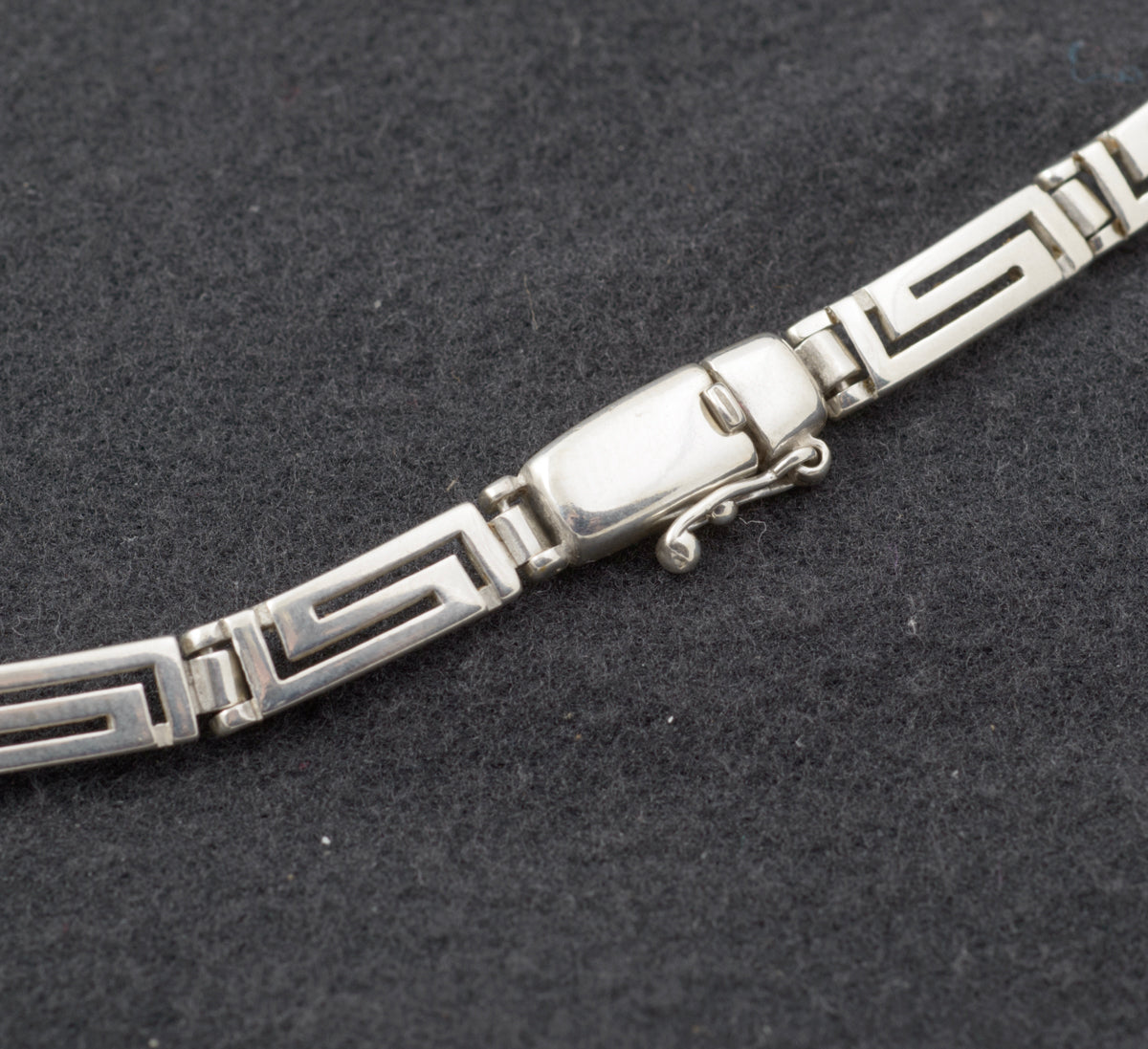 Vintage Mexican Sterling Silver Graduated Panel Greek Key Necklace (B2447)