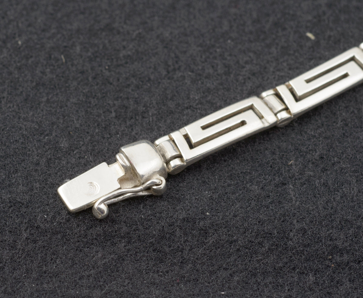 Vintage Mexican Sterling Silver Graduated Panel Greek Key Necklace (B2447)