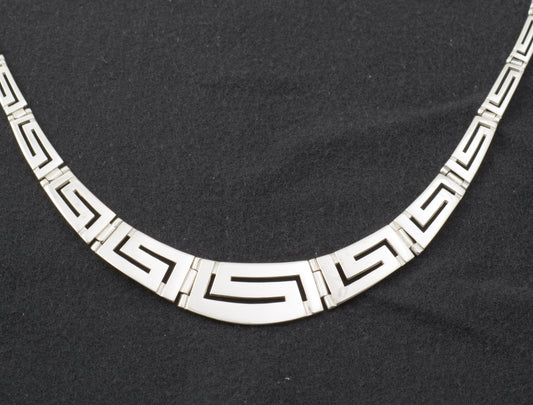 Vintage Mexican Sterling Silver Graduated Panel Greek Key Necklace (B2447)