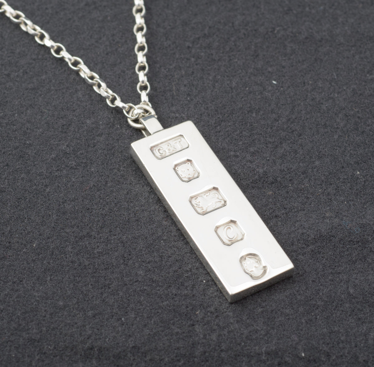 Vintage 1977 Silver Jubilee 1oz Sterling Silver Ingot Pendant & Chain Necklace (B2448)