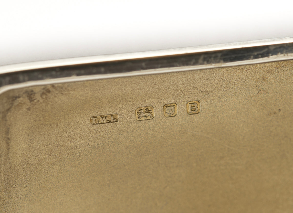 Art Deco Sterling Silver Cigarette Case Hallmarked London 1937 Engine Turned (B2451)