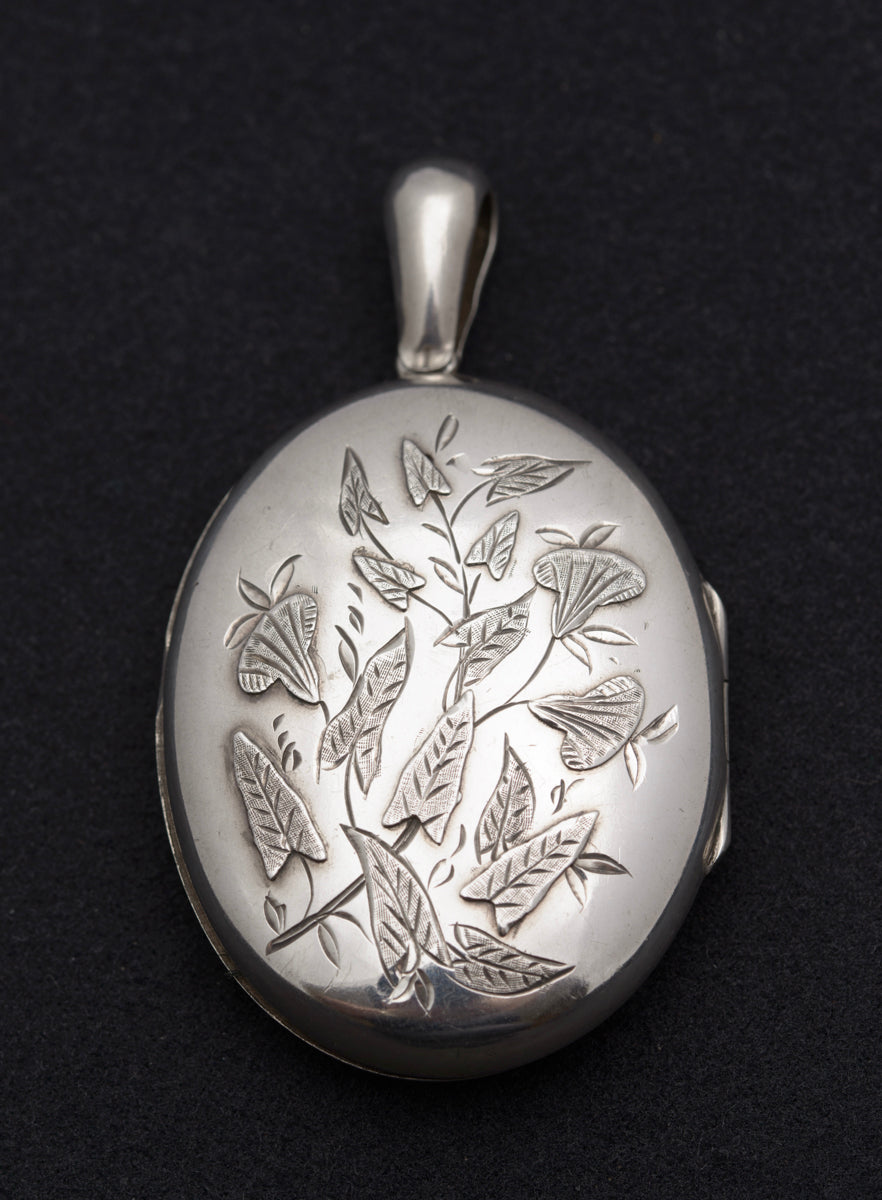 Antique Victorian Large Sterling Silver Photo Locket Hallmarked 1884 (B2471)