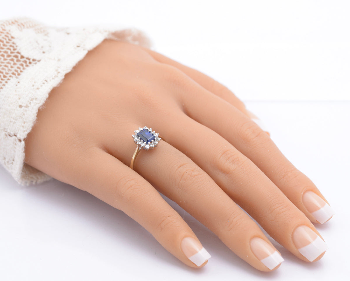9ct Gold Emerald Cut 1.4 Carat Sapphire & CZ Halo Ring Size P (B2485)