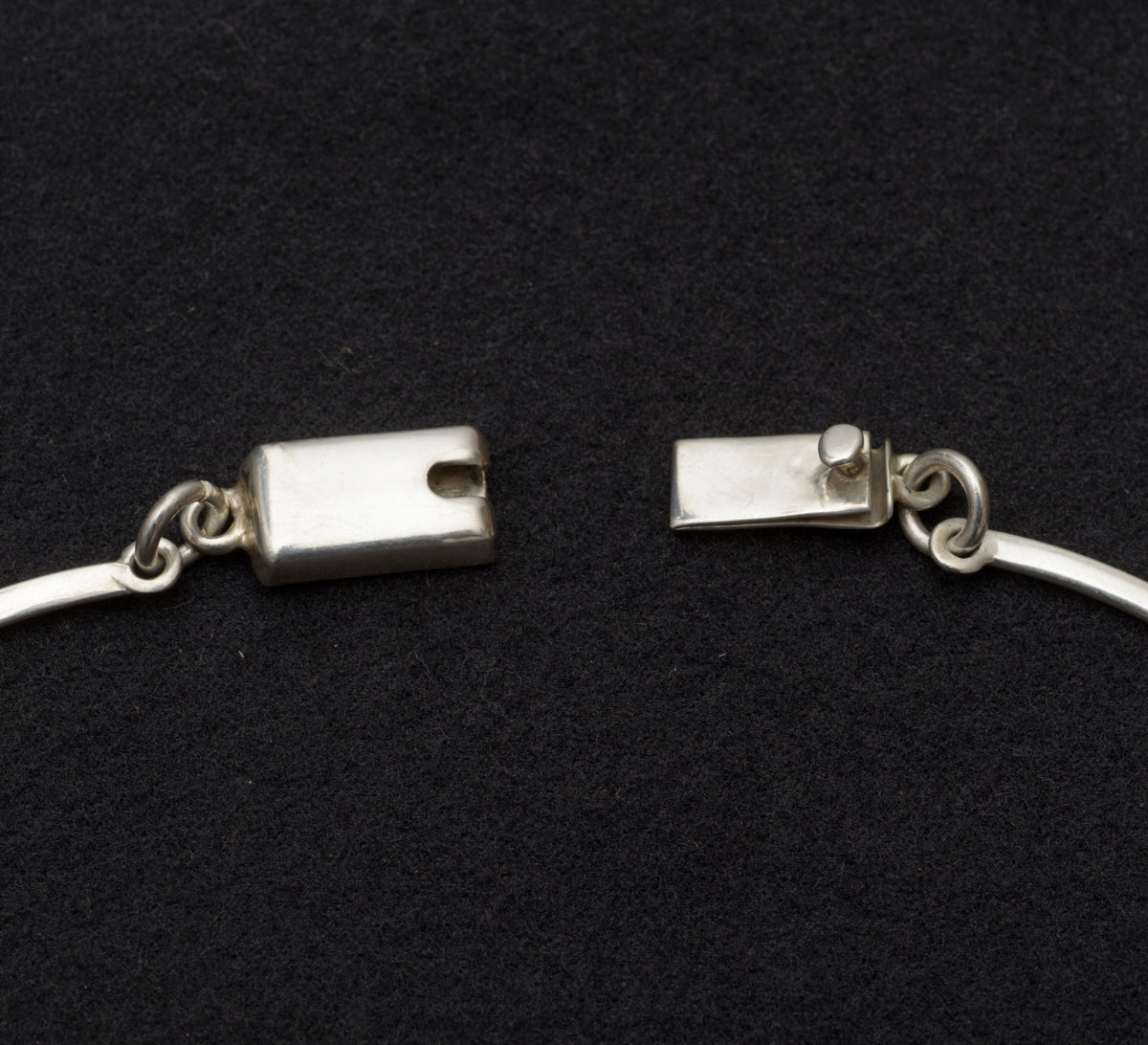 Vintage Mexican Taxco Sterling Silver Panel Necklace With Green Malachite Inlay (B2499)