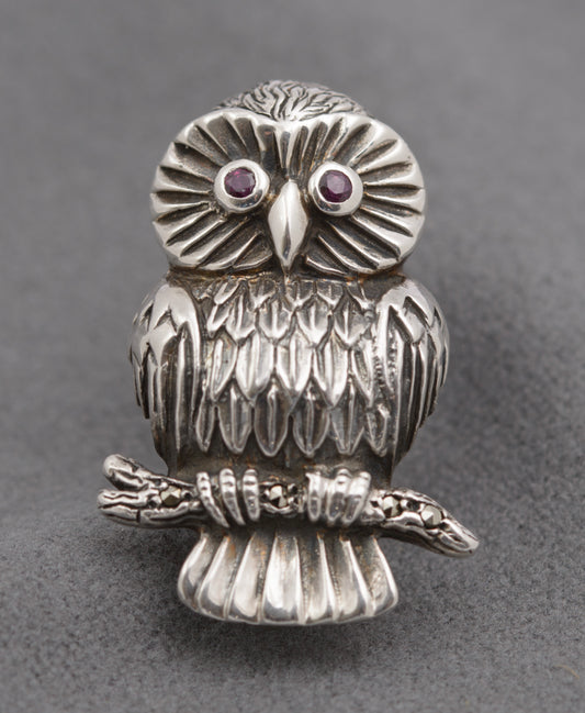 Vintage 925 Sterling Silver Ruby & Marcasite Owl Pin Brooch Mid 20th C(B2506)