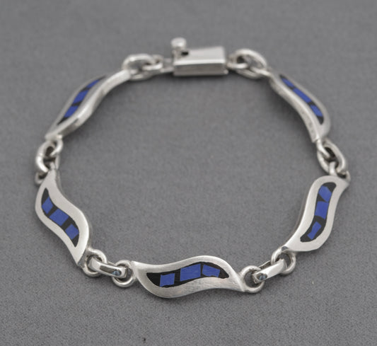 Vintage Mexican 925 Sterling Silver & Blue Stone Wave Bracelet c.1970's (B2507)