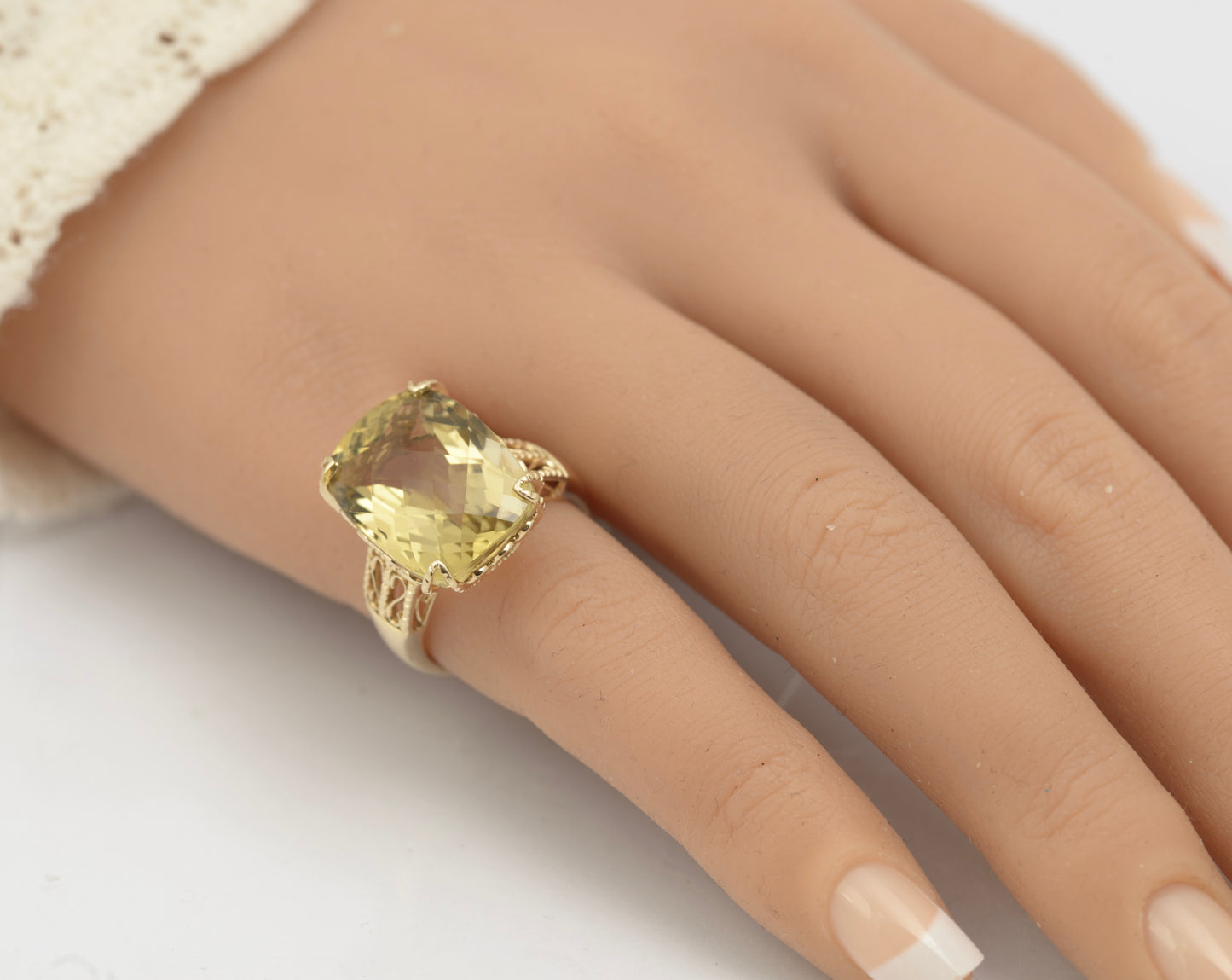 10K Yellow Gold Statement Ring With Large 15 Carat Citrine & Filigree Mount Sz M (B2547)
