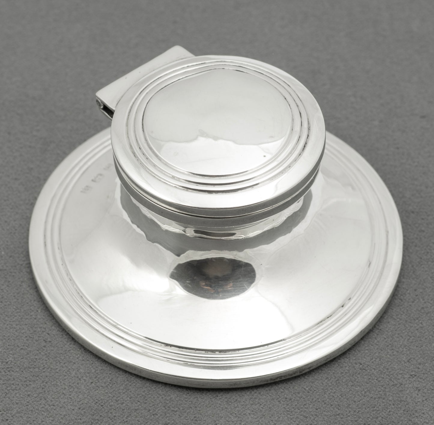 Antique Sterling Silver Capstan Inkwell Hallmarked 1912 Henry Matthews (B2549)