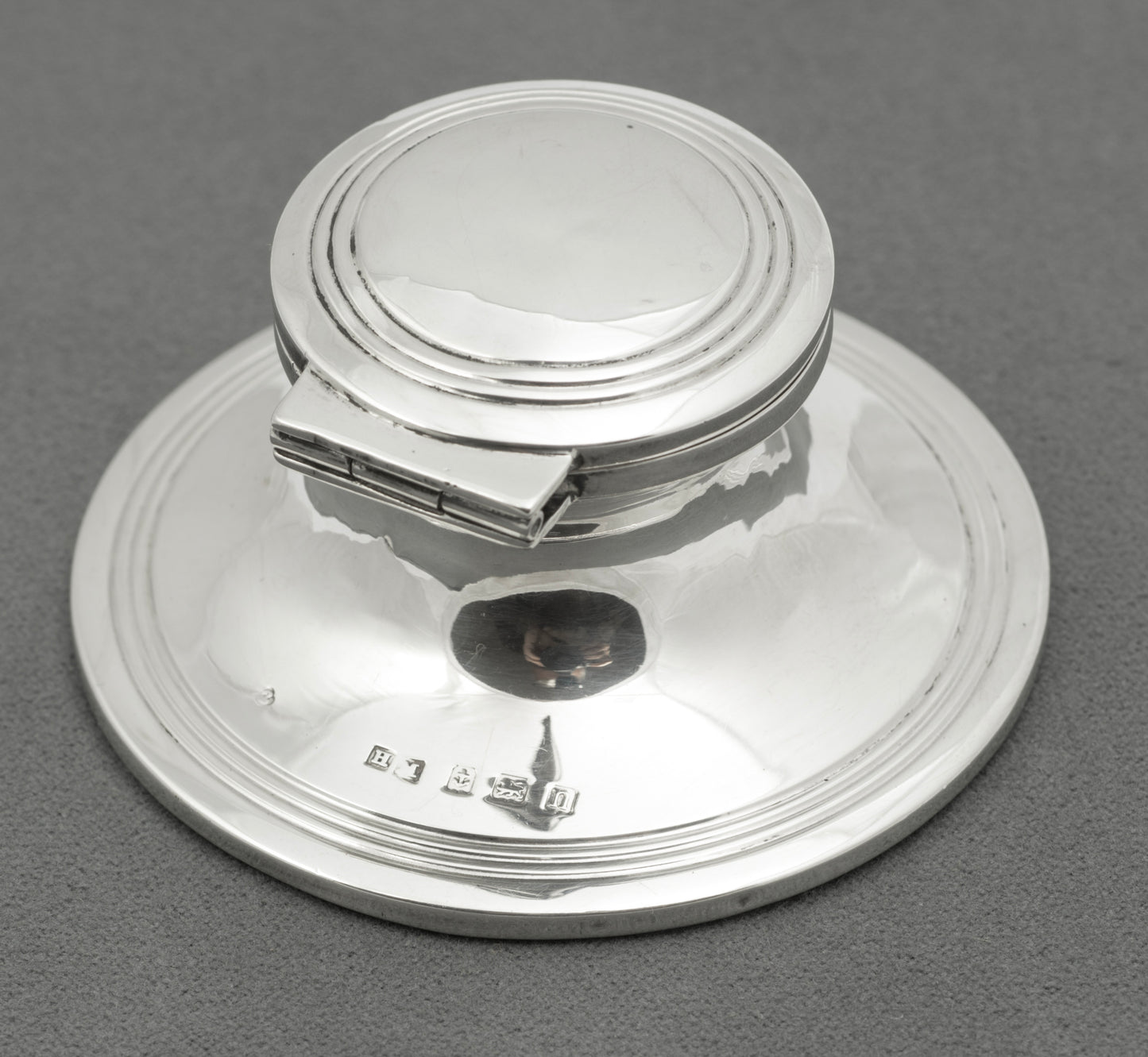 Antique Sterling Silver Capstan Inkwell Hallmarked 1912 Henry Matthews (B2549)