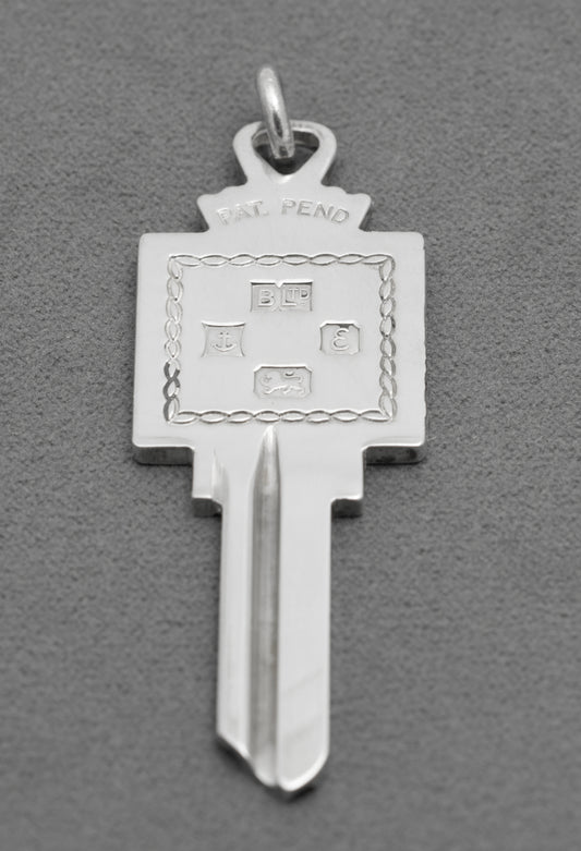 Vintage Sterling Silver Pendant In The Shape Of A Key Feature Hallmarks 1979 (B2598)