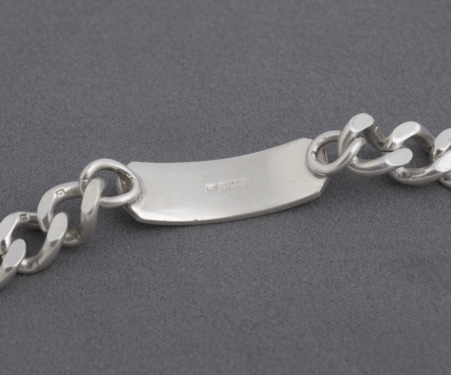Vintage Chunky Sterling Silver ID Tag Identity Curb Link Bracelet Hallmarked 1970's (C2706)