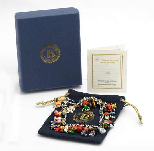 The Ultimate Peanuts Charm Bracelet Bradford Exchange Exclusive 30 Charms With Original Pouch & Box (C2795)