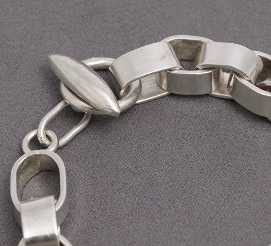 Heavy Sterling Silver Hand Forged Link Chunky Bracelet Hallmarked 2001 (C2835)