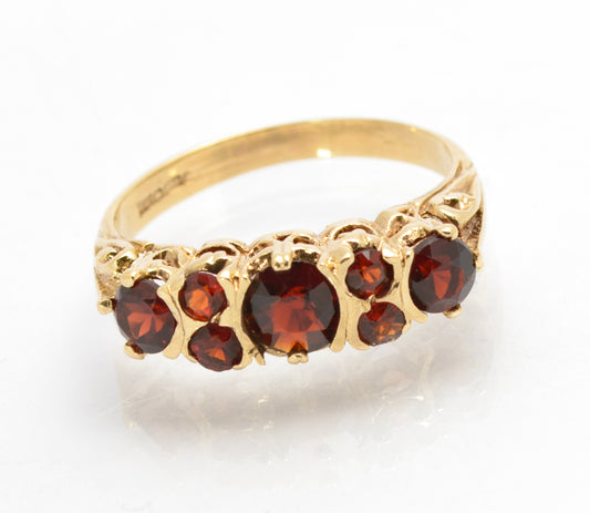 Vintage 9ct Gold & Natural Garnet Victorian Design Ring Ladies Size O (C2862)