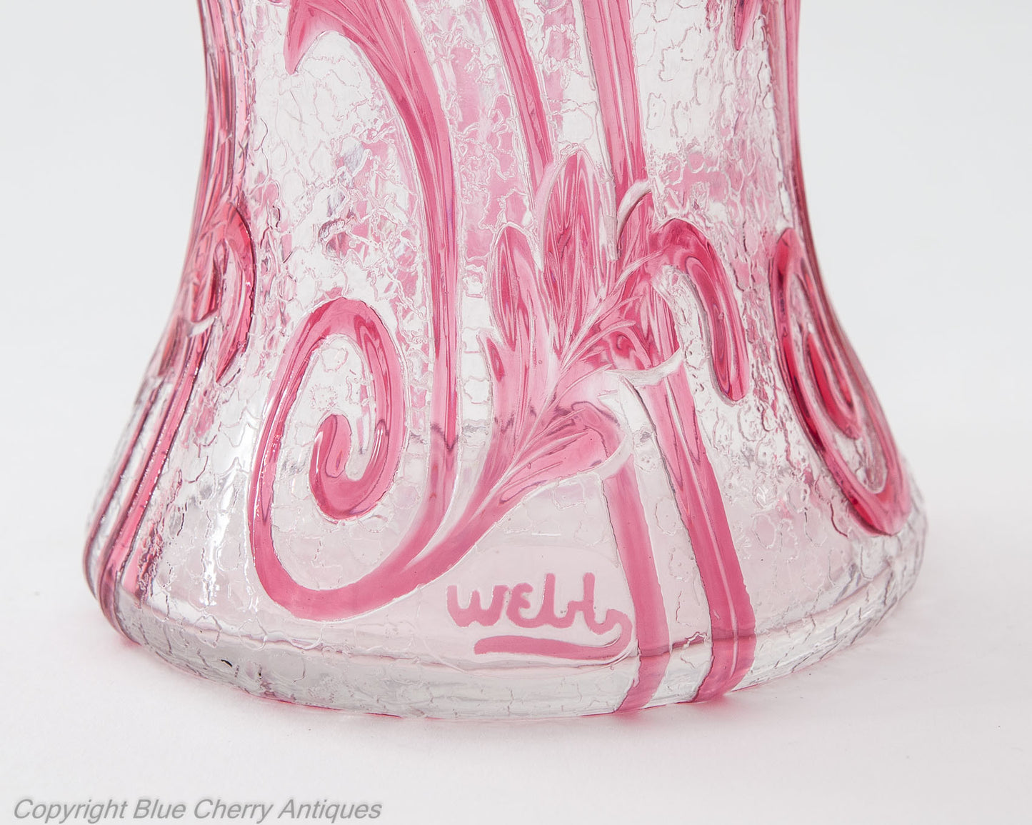 Thomas Webb Cameo Fleur Lily Pattern Art Glass Vase in Cranberry and Clear (Code 1766)
