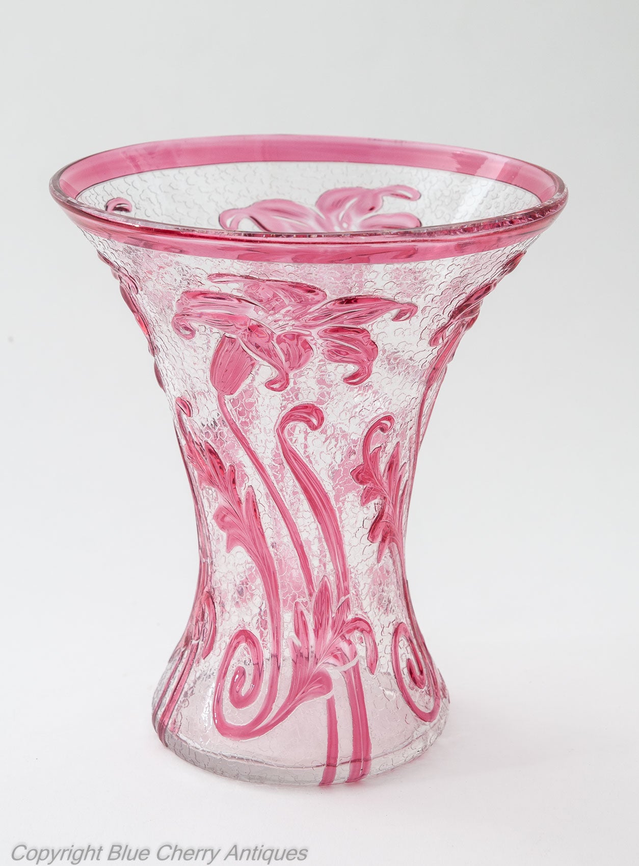 Thomas Webb Cameo Fleur Lily Pattern Art Glass Vase in Cranberry and Clear (Code 1766)