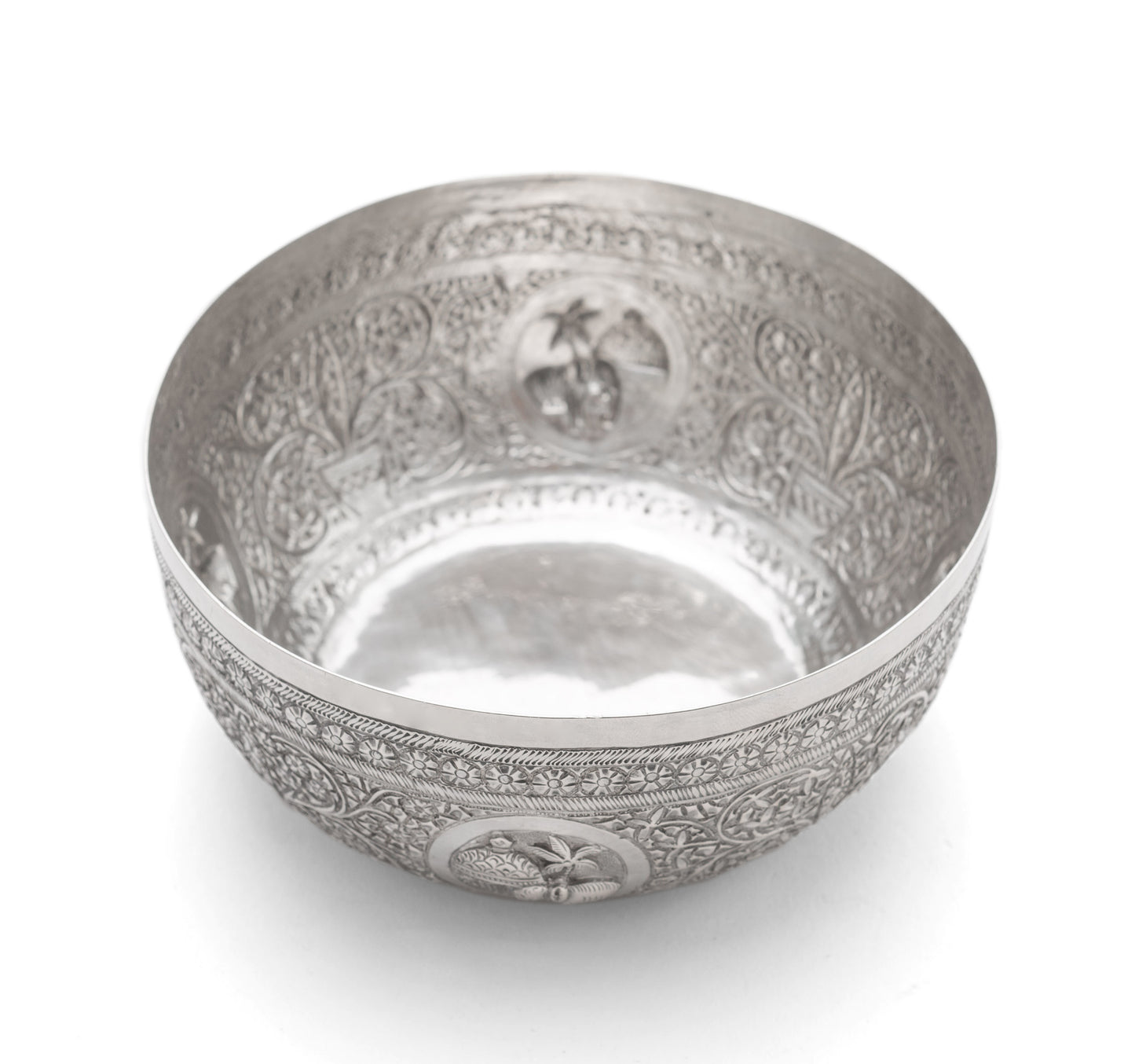 Antique Ceylonese (Sri Lankan) White Metal/Silver Offering Bowl with Elephants (Code 2116)