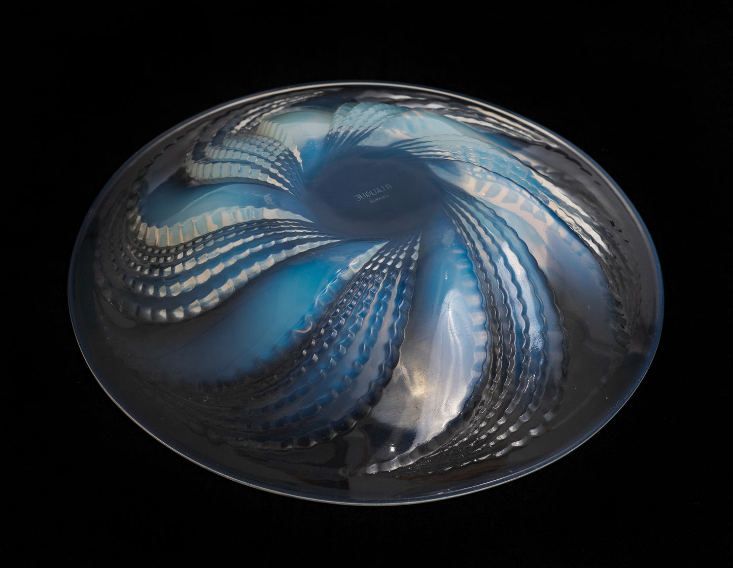 Rene Lalique Fleurons Art Deco French Opalescent Glass Coupe-Ouverte Bowl c1927 (Code 2149)