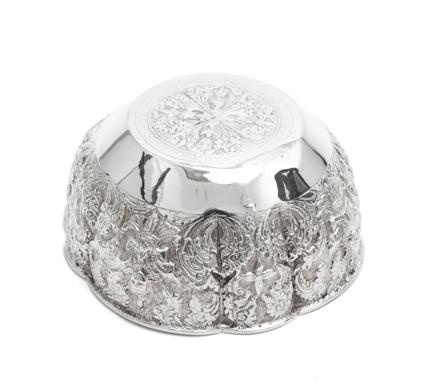 Antique Indian Lucknow Silver Offering Bowl with Hindu Deities c1890 (Code 2245)