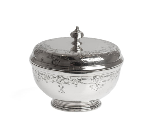 Art Deco Silver Goldsmiths & Silversmiths Heavy Lidded Dish with Chased Detail (Code 2325)