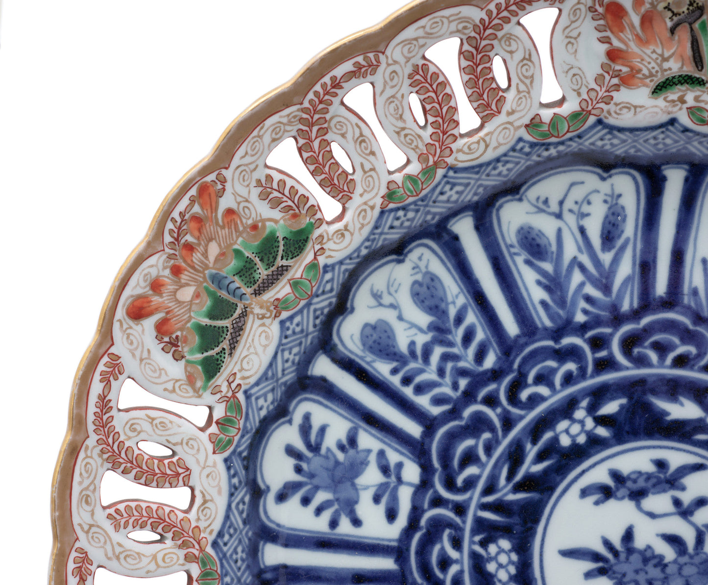 Antique Japanese Arita Imari & Blue & White Kraak Reticulated Porcelain Charger (Code 2509 A)