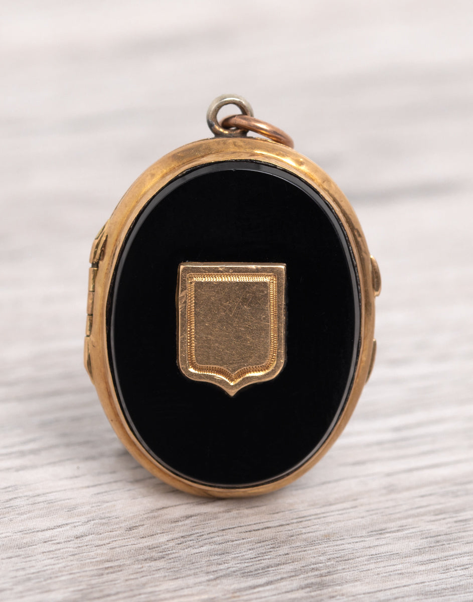 Victorian Antique 22ct Gold Onyx Mourning Locket With Interior Glazed Panel (Code A1101)