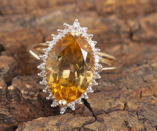 9ct Solid Gold & Large Marquise Citrine Ring With Diamond Halo UK Size P (Code A1105)