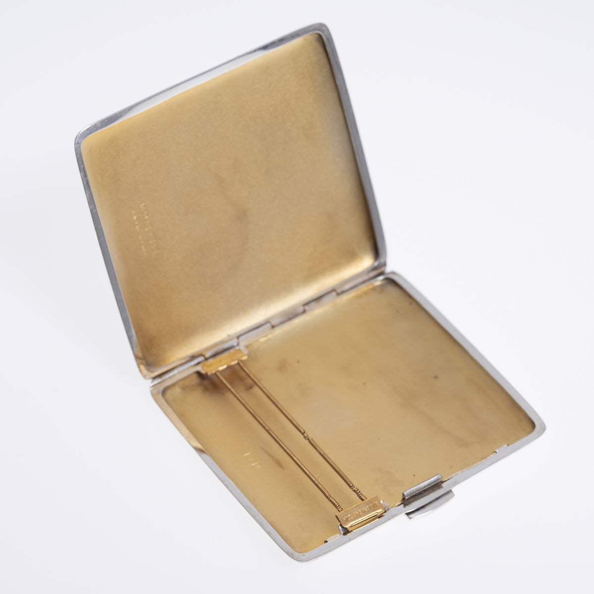 Vintage Sterling Silver Engine Turned & Floral Engraved Ladies Cigarette Case (A1181)