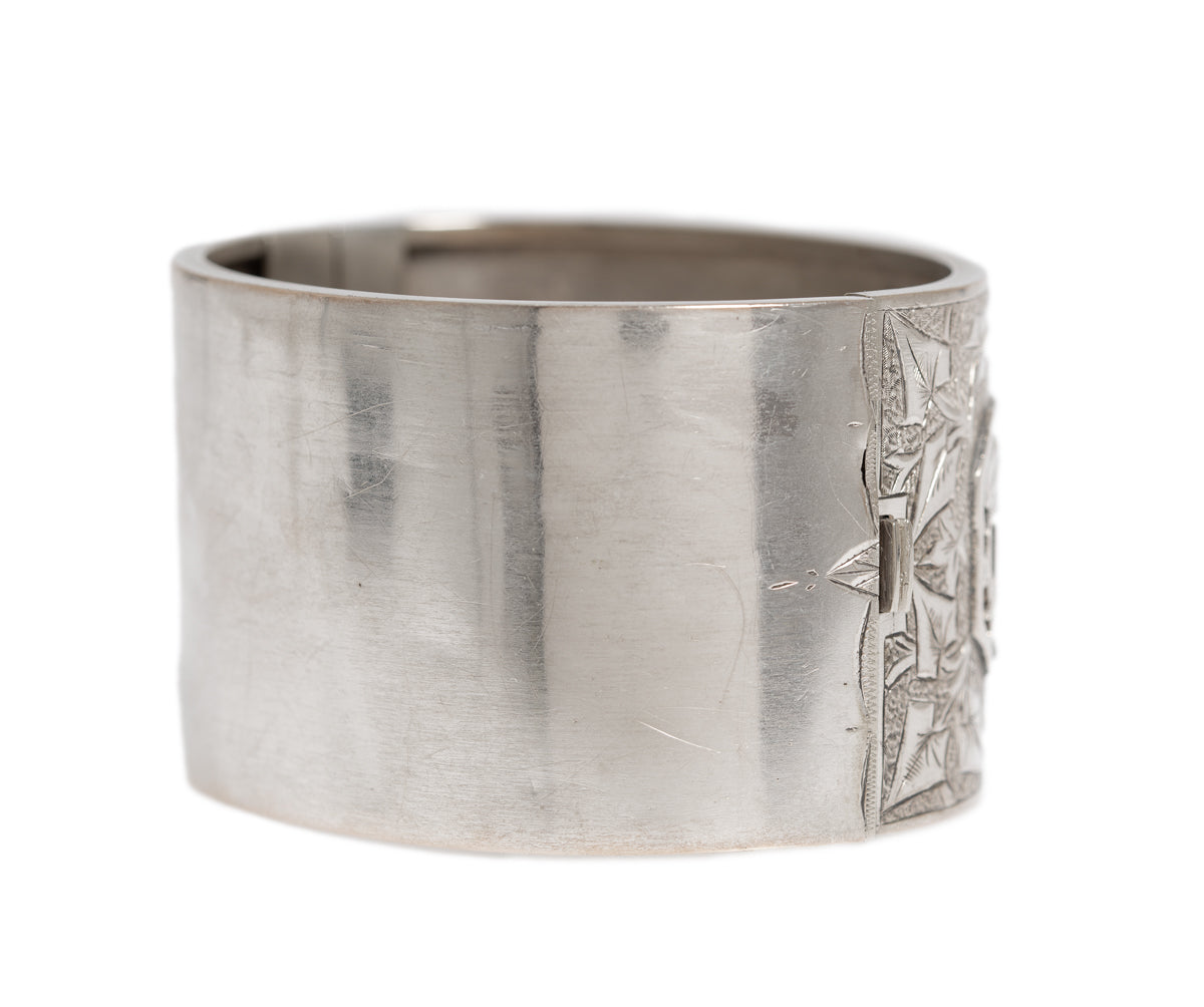 Antique Victorian Sterling Silver Wide Cuff Bangle/Bracelet With Chased Details (A1222)