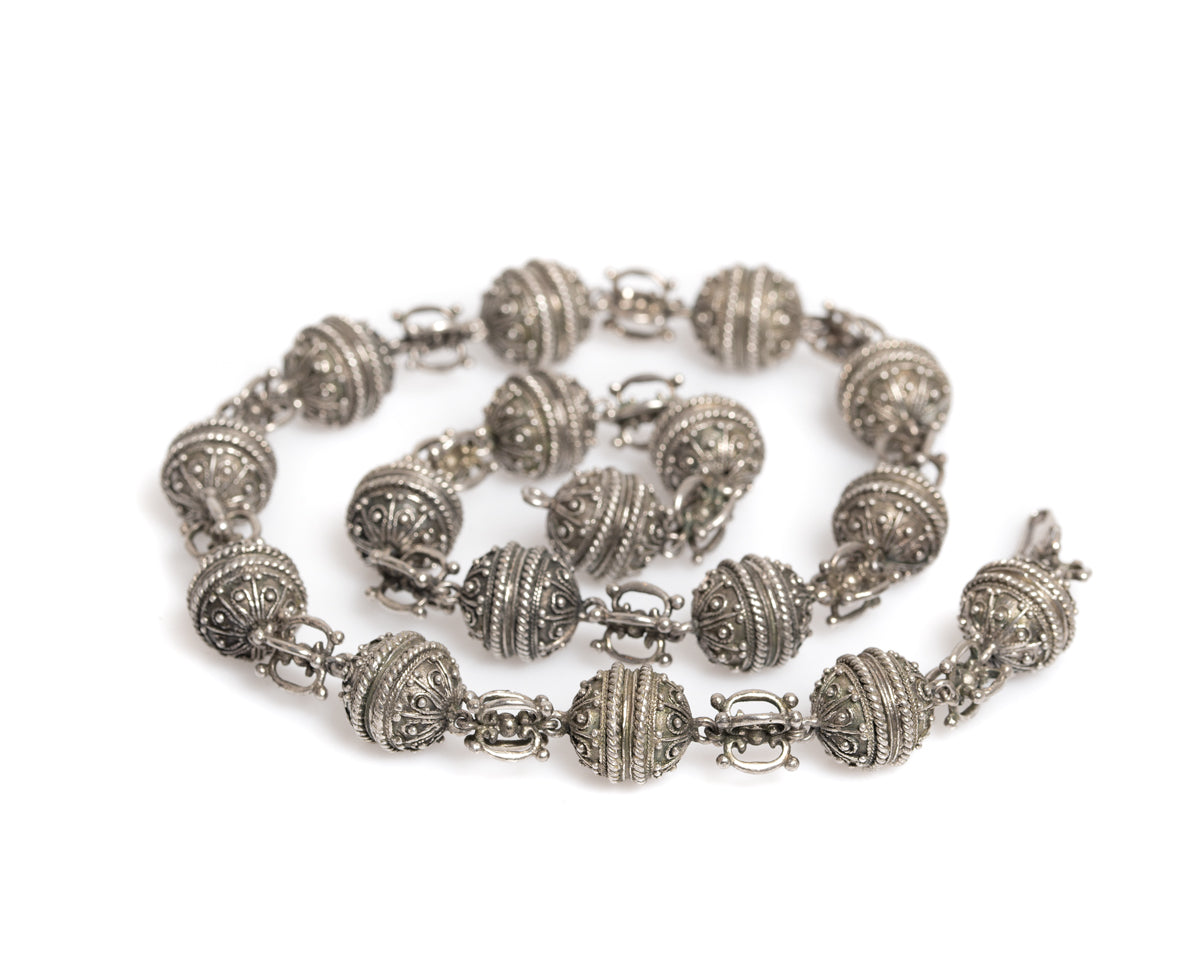 Vintage Yemenite Hand Made Ethnic Heavy Silver Beaded Necklace 54cms Length (A1268)