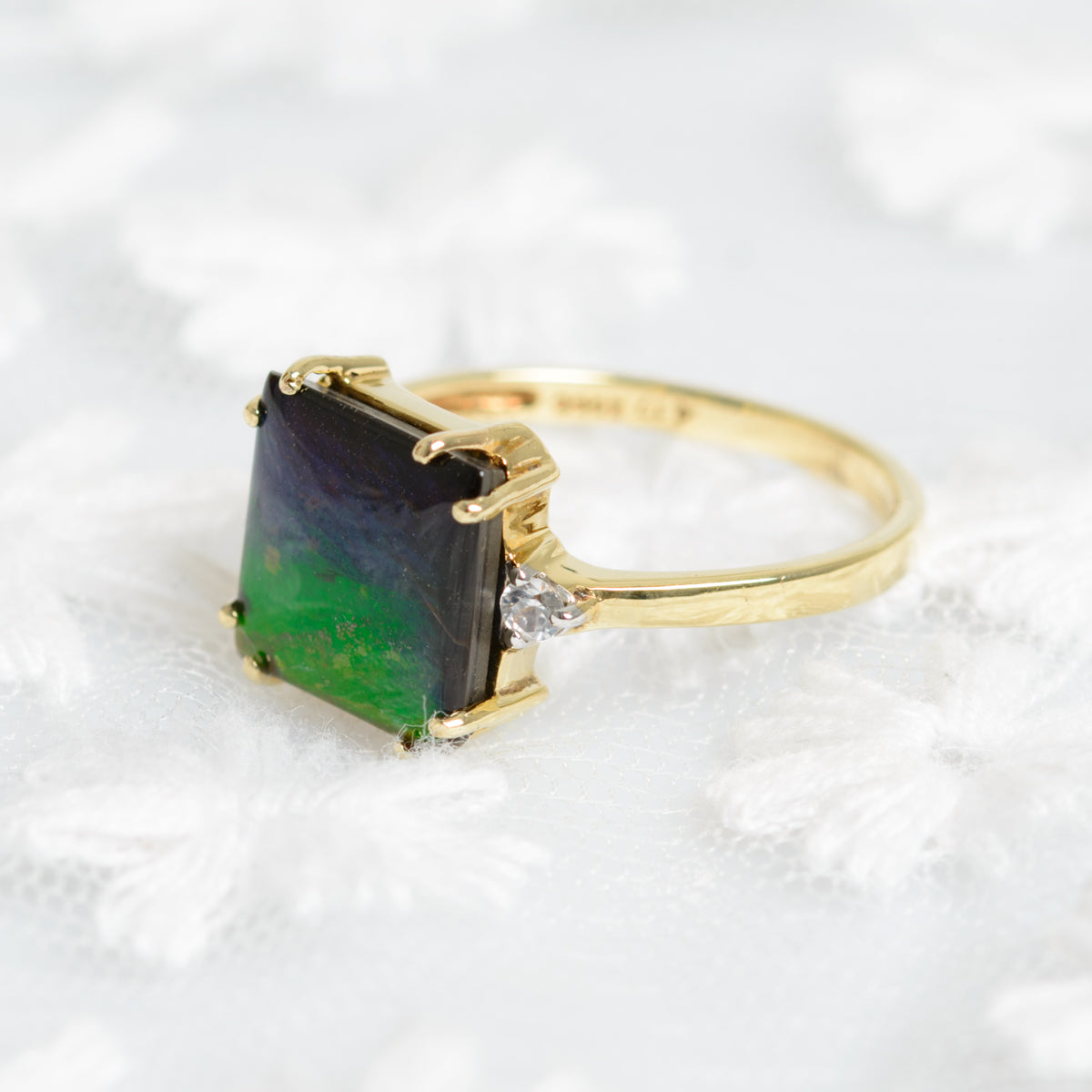 9ct 9k Gold Ring With Rainbow Ammolite & Rock Crystal Quartz Gemstones UK Size N (A1327)