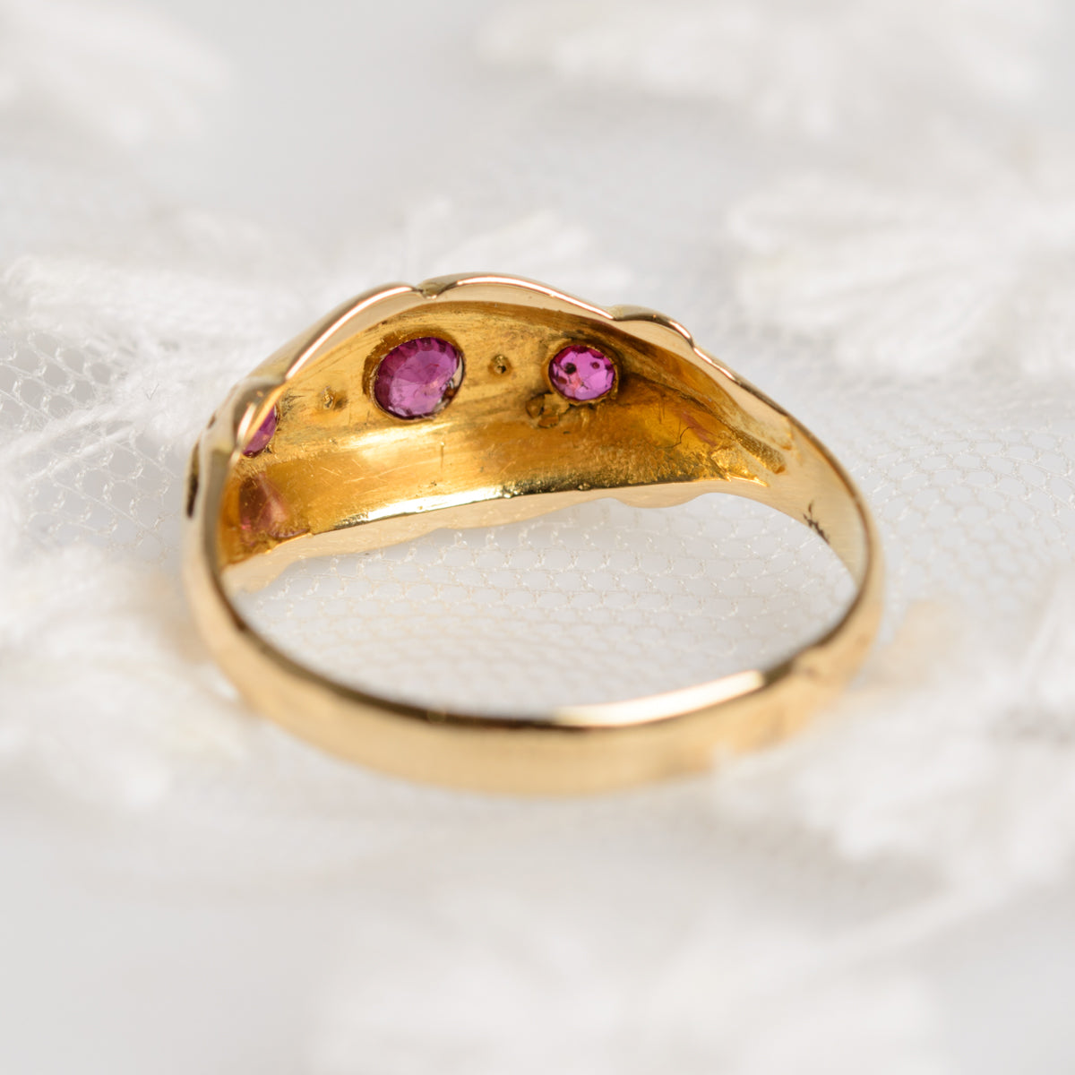 Antique 18ct Gold Ring Ruby & Diamond Set Hallmarked 1917 (A1347)