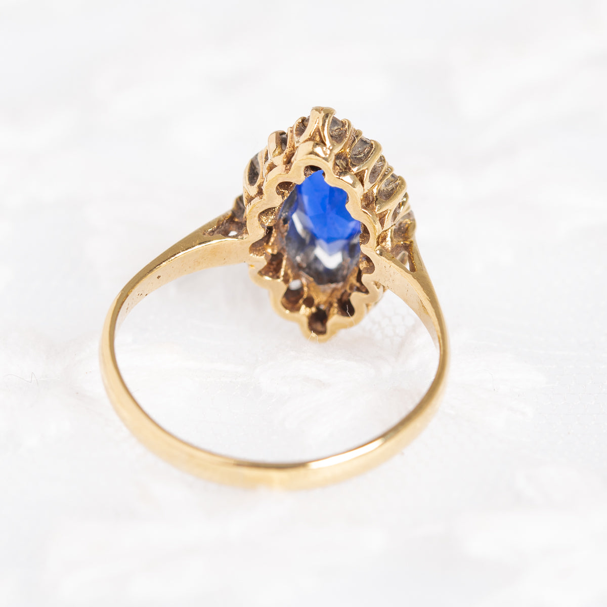 9ct Gold Marquise Gemstone Ring With Royal Blue Spinel & Clear Gem Halo Vintage (A1381)