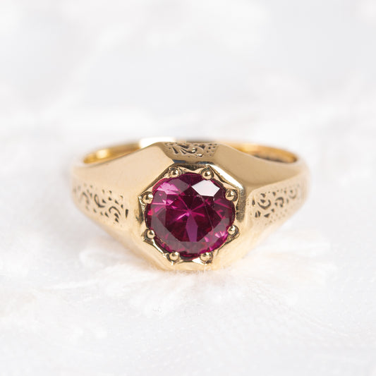 1ct Ruby Gemstone Gold Ring Vintage Estate Jewellery 9ct Gold (A1382)