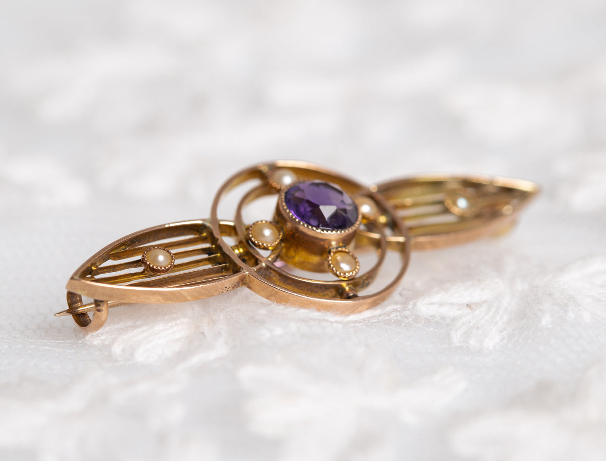 Antique Art Deco Gold Brooch 9 Carat Seed Pearls & Amethyst (A1394)