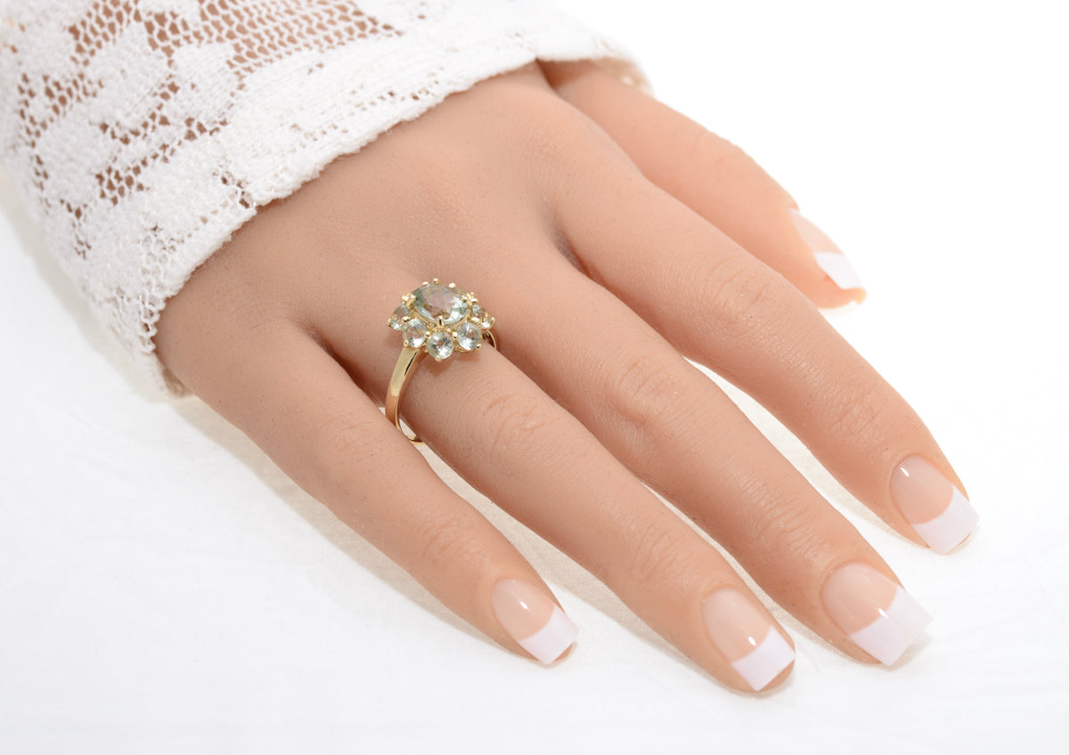 9ct Gold & Green Prasiolite Cluster Ring 1.3 Carat Gemstone UK Size T (A1438)