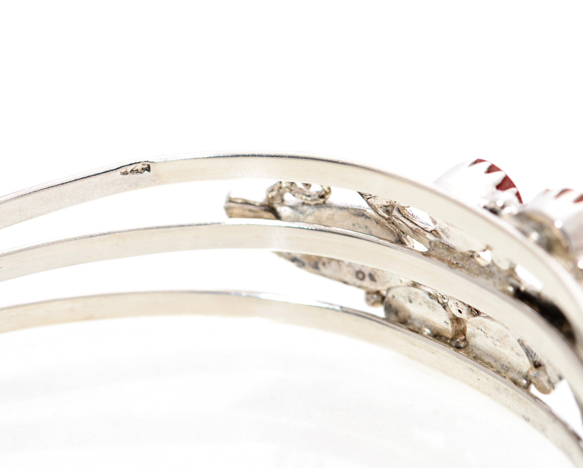 Vintage Sterling Silver Bangle/Bracelet Hand Made Leaves & Carnelian Gemstones (A1449)