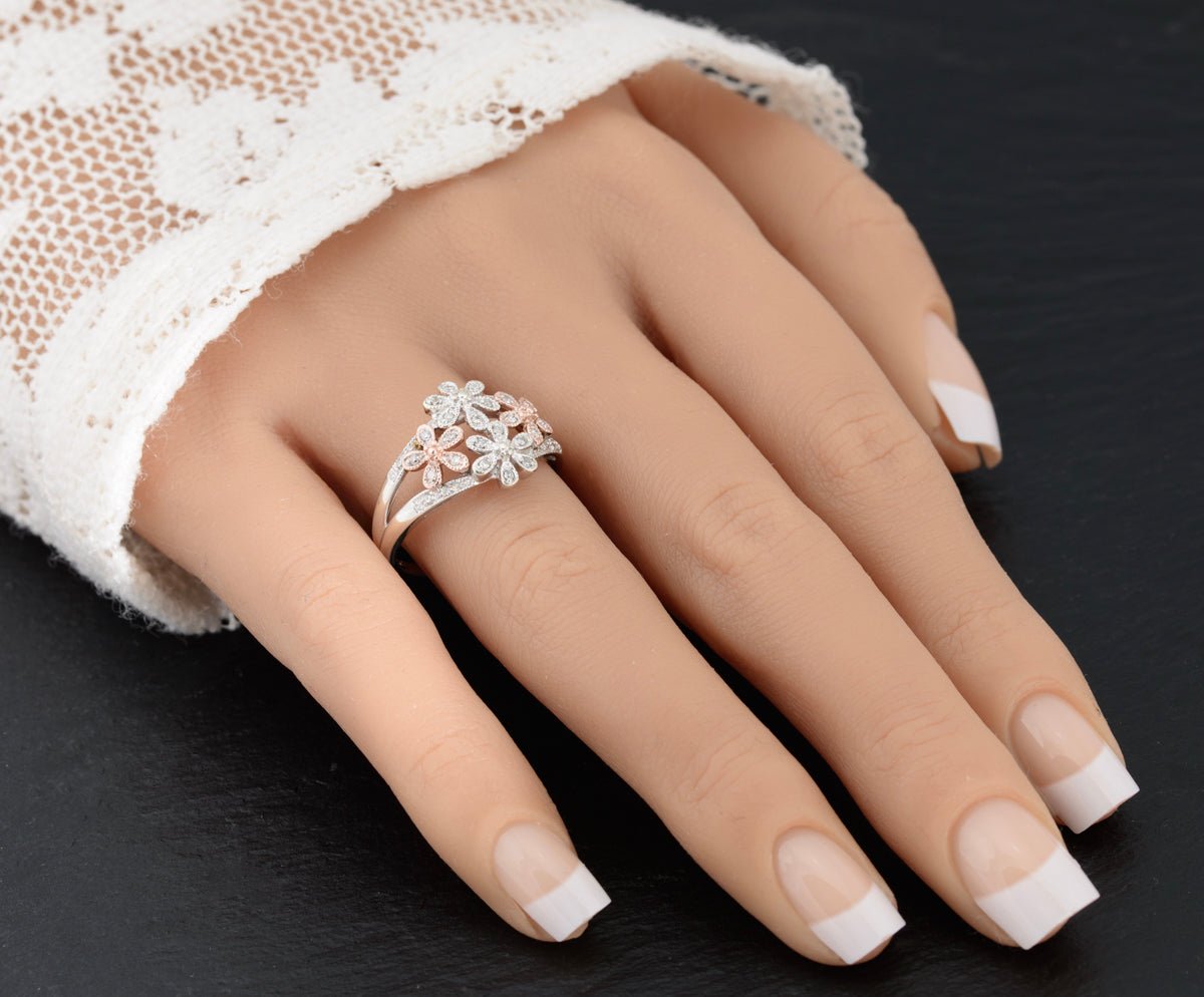 Feminine 9ct White & Rose Gold Flower Head Ring With Diamonds UK Size S (A1469)