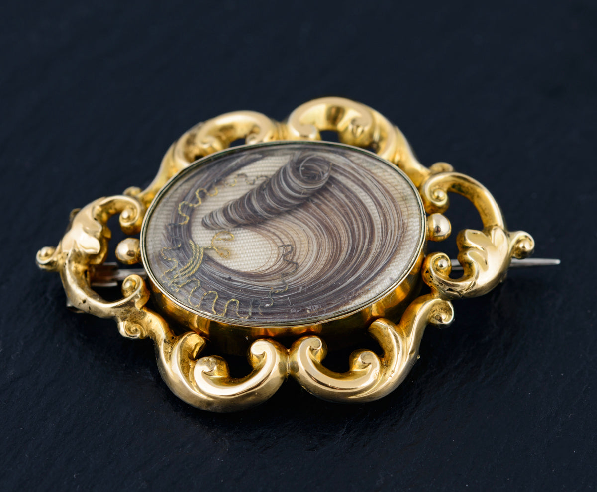 Antique Victorian Mourning Brooch 9ct Gold Decorative Hair Lock c.1850 (A1496)