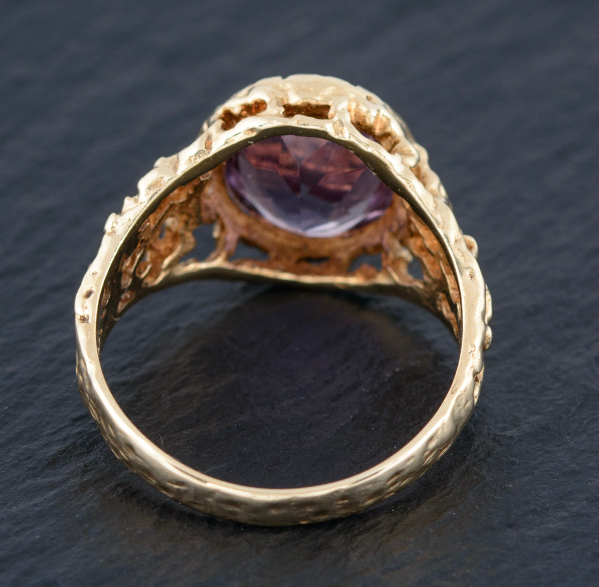 Vintage 9ct Gold Ring Amethyst Facet Cut Gemstone Modernist Design (A1504)