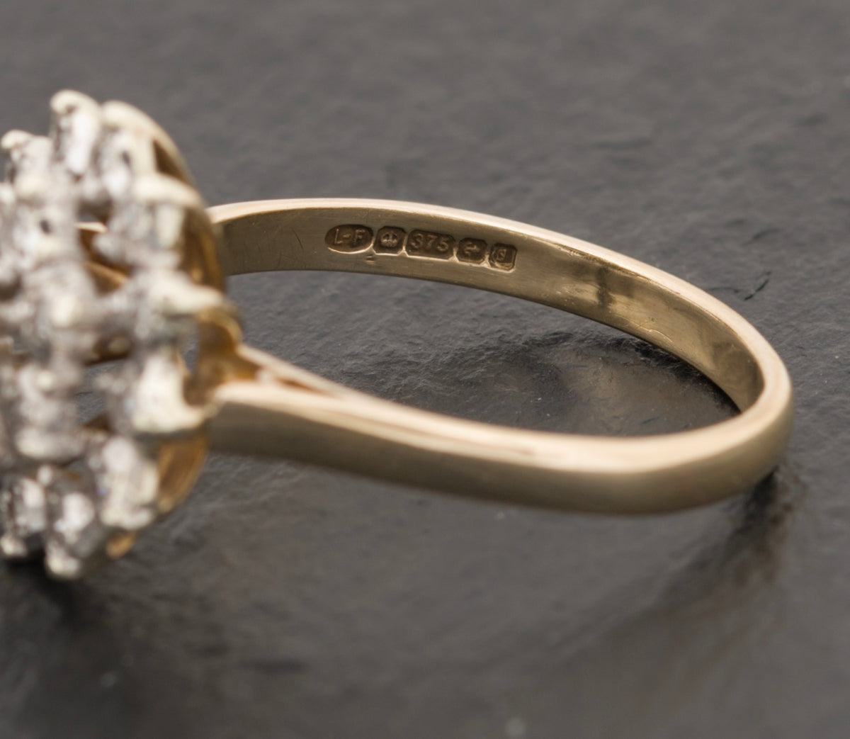 Vintage 9ct Gold & 3 Tiered Diamond Cluster Ring Hallmarked 1983 (A1528)