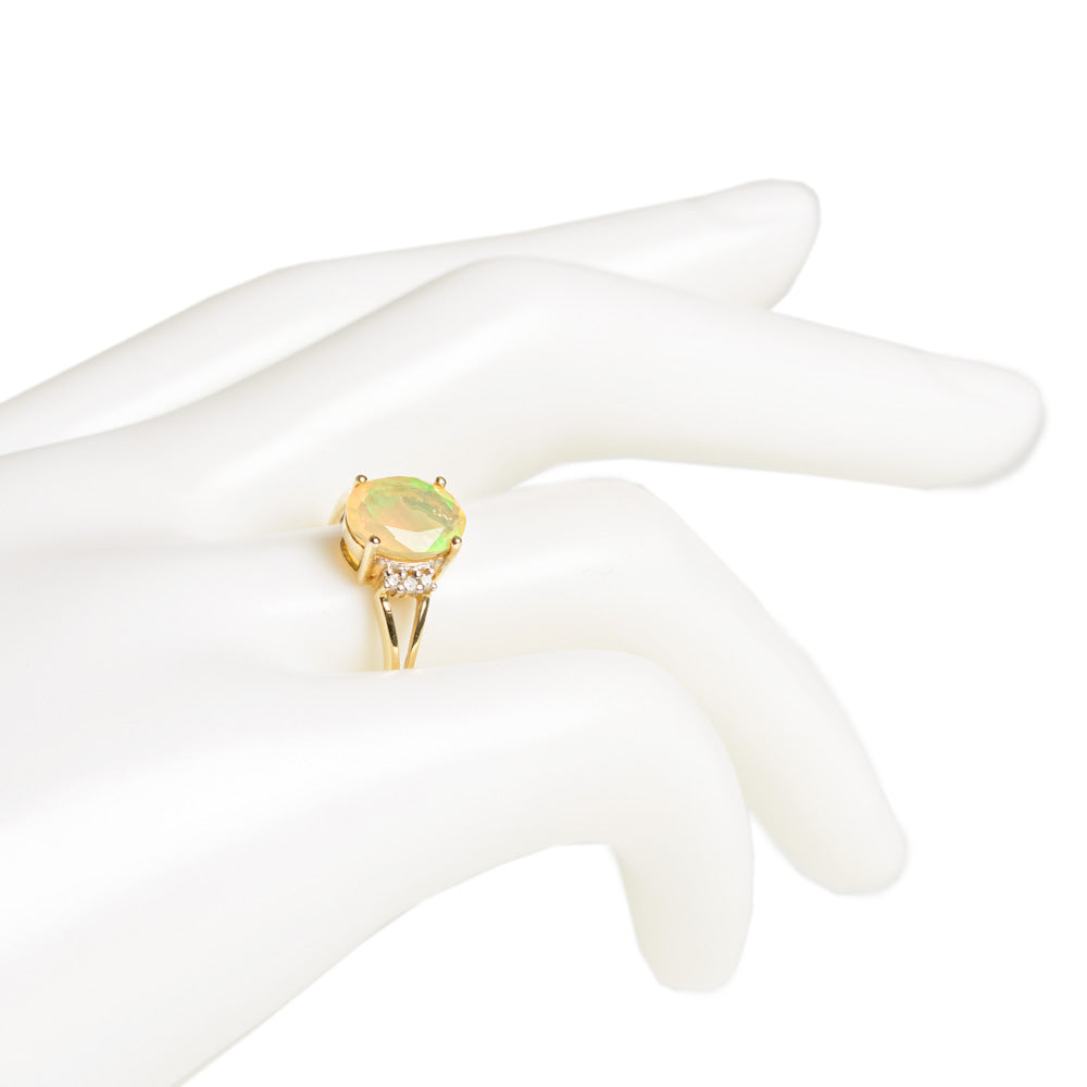 9ct Gold Facet Cut Welo Opal & Diamond Ring TGGC Hallmarked 2012 Size R (Code A628)