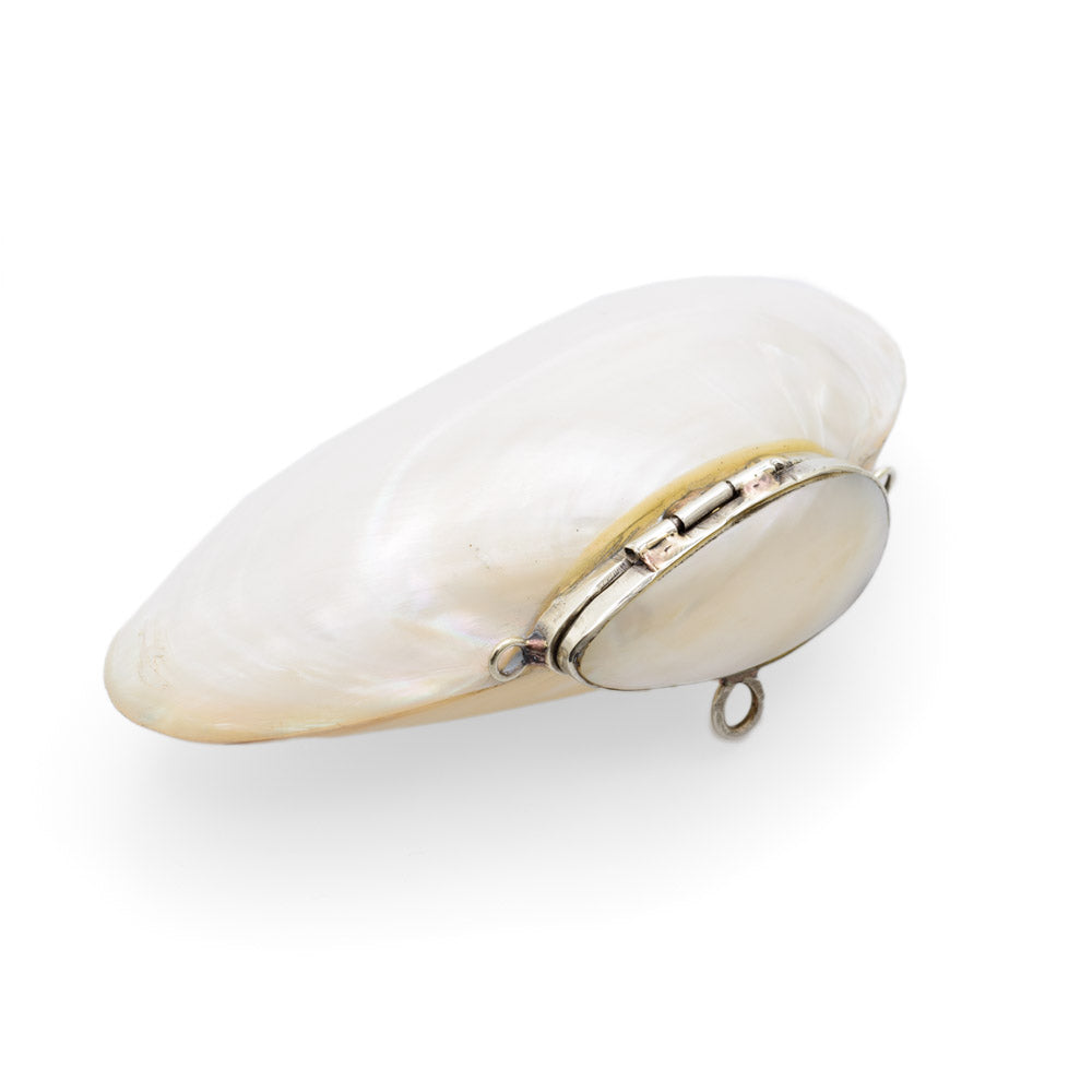 Antique 19th Century Mother Of Pearl Shell & White Metal Snuff Box (Code A686)