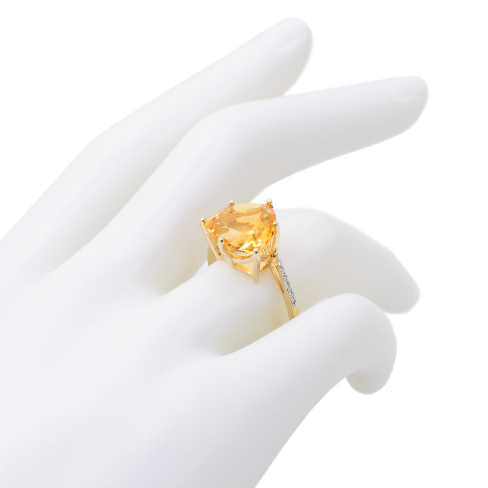 9ct Gold Trilliant Citrine & Diamond Shoulder Set Ring Hallmarked B'ham 2008 (Code A696)