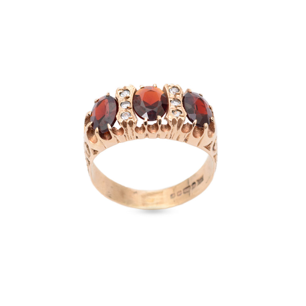 Vintage 9ct Gold Ring Victorian Design With Large Garnets & White Topaz Accents (Code A699)