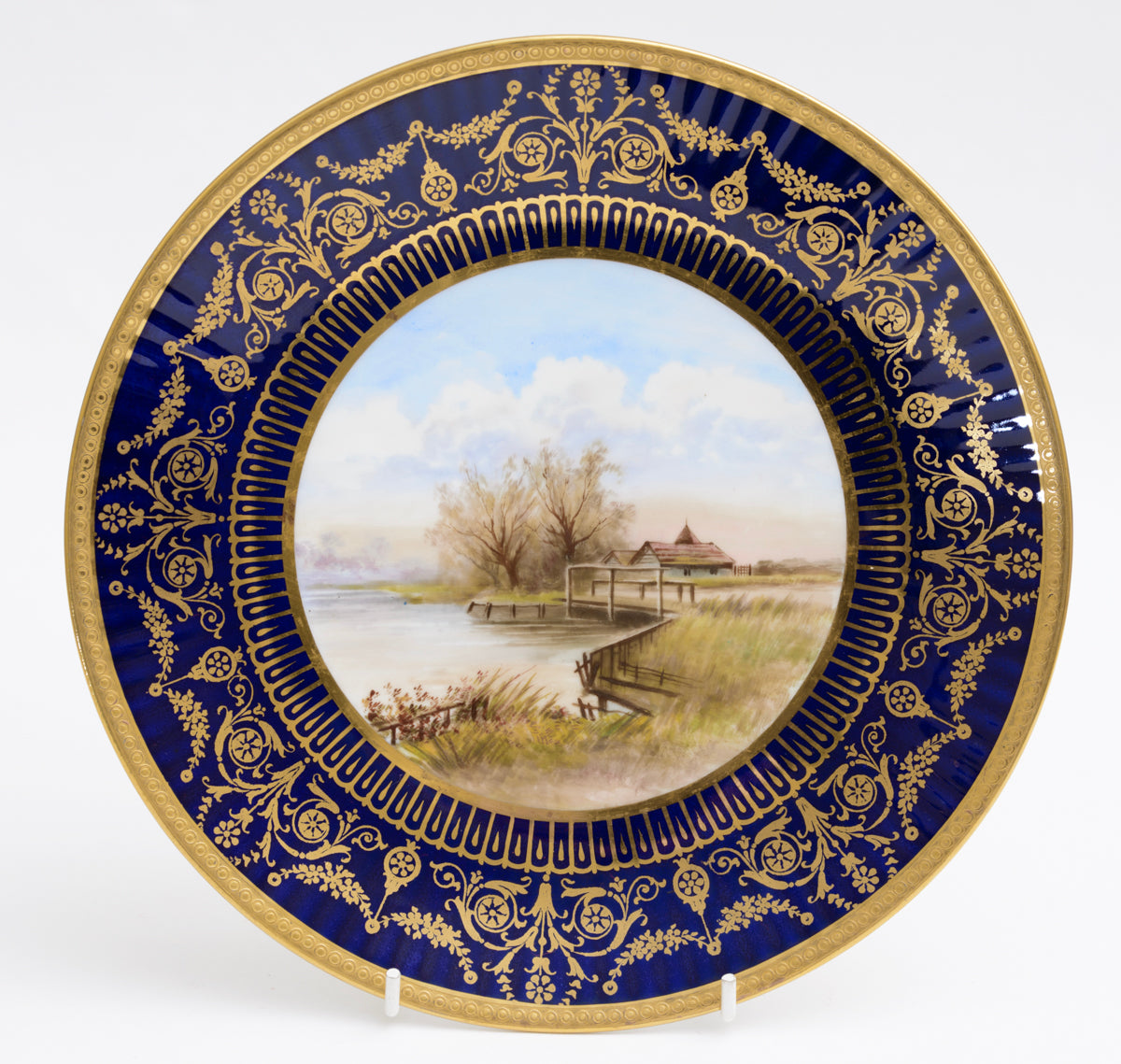 Antique Wedgwood China Hand Painted Dessert/Cabinet Plate Lakeside Bridge Scene (3128)